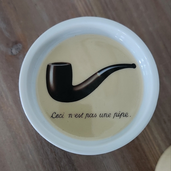 ☕ “The Treachery of Images” Coffee & Tea Mug Set – René Magritte, Rare, Art - Picture 13 of 16